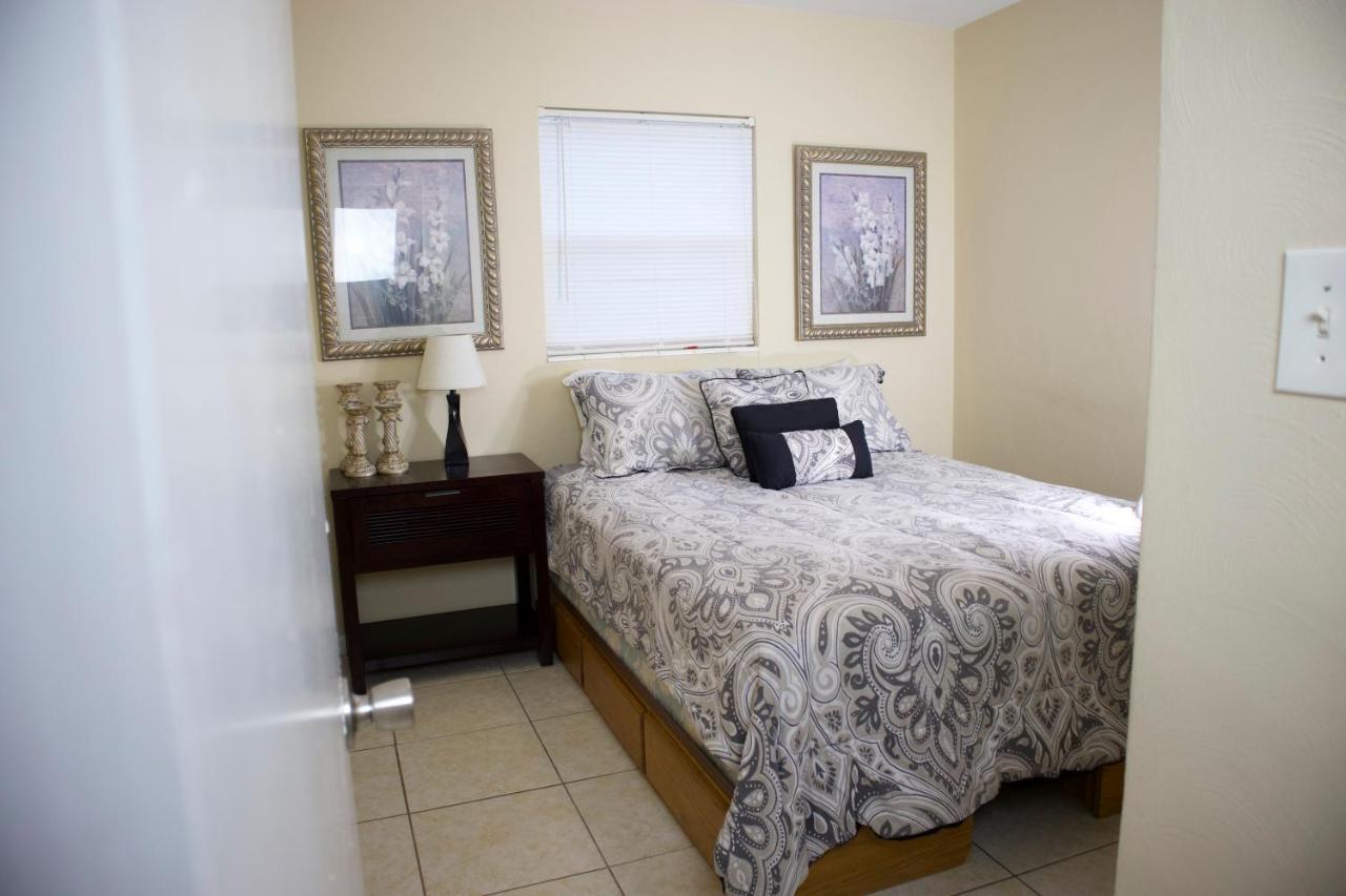 Great Location Near Downtown & Airport Villa Tampa Buitenkant foto